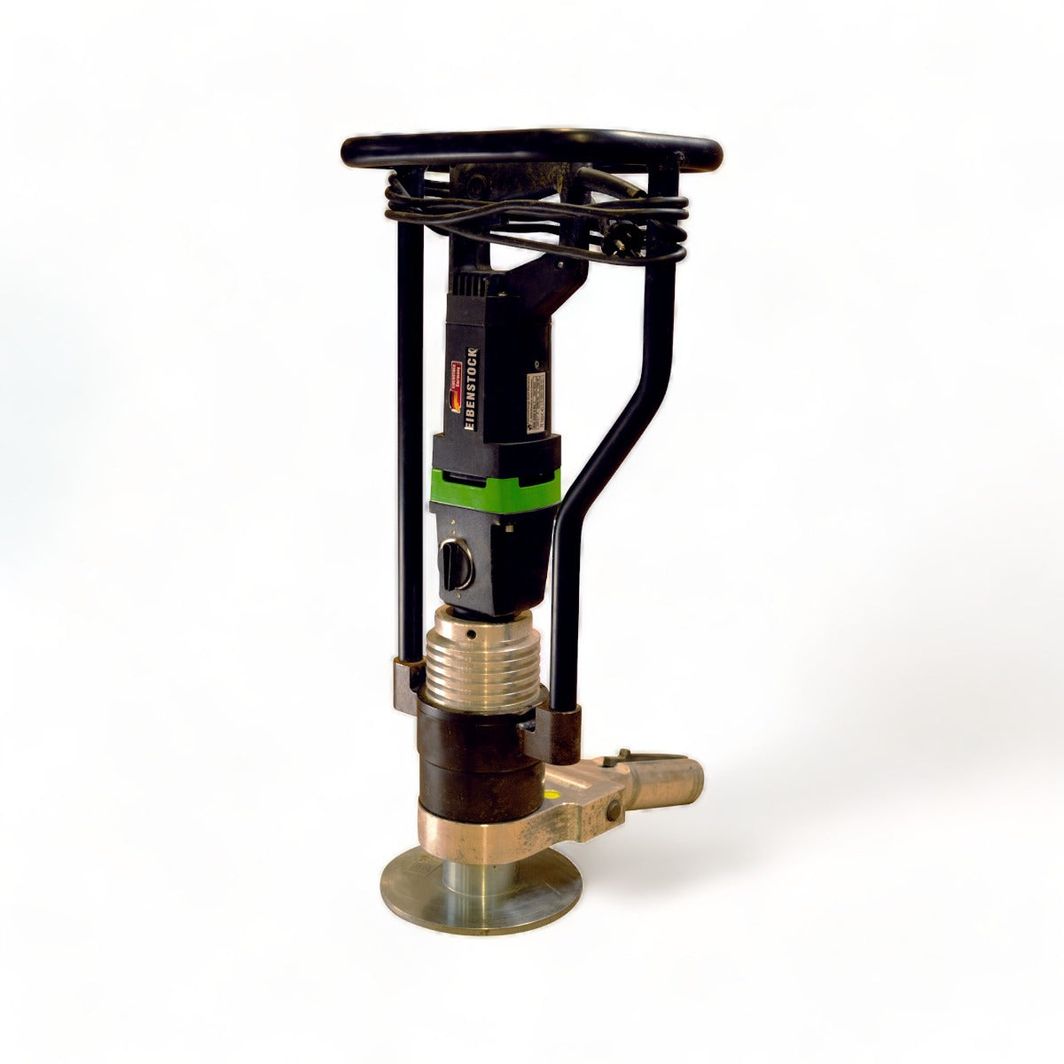 Mounting machine 1: 150 to ground screw